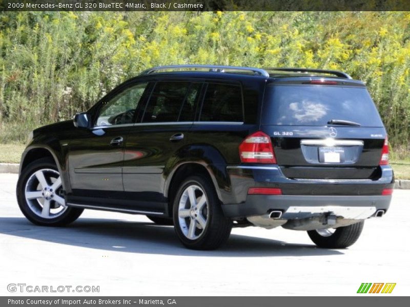 Black / Cashmere 2009 Mercedes-Benz GL 320 BlueTEC 4Matic