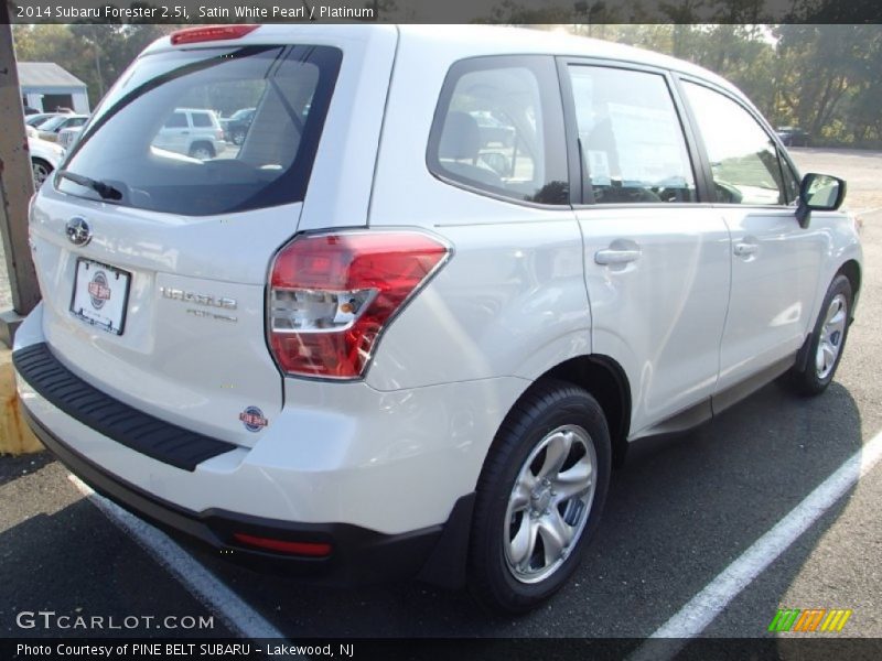 Satin White Pearl / Platinum 2014 Subaru Forester 2.5i