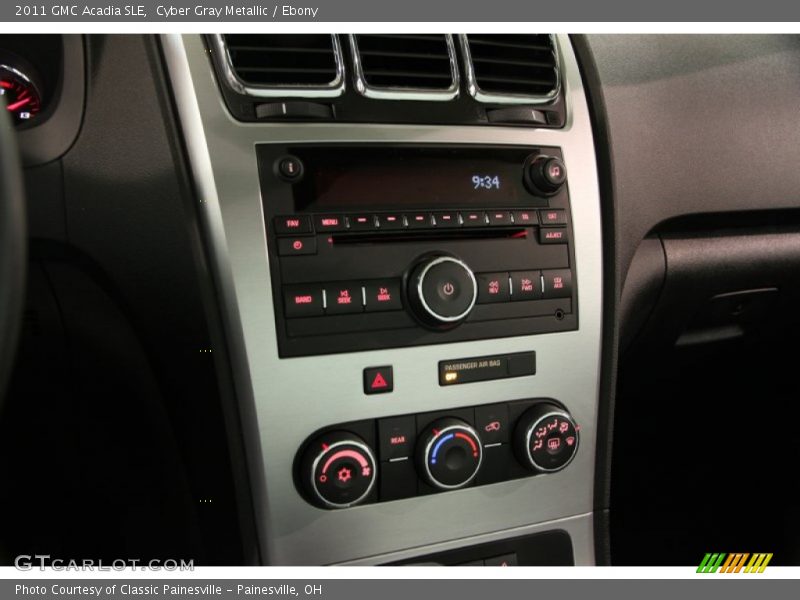 Cyber Gray Metallic / Ebony 2011 GMC Acadia SLE
