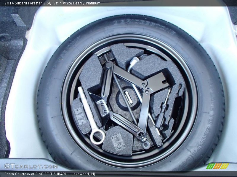 Satin White Pearl / Platinum 2014 Subaru Forester 2.5i