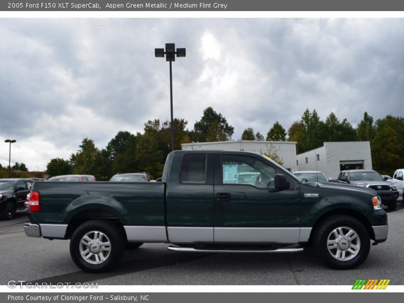 Aspen Green Metallic / Medium Flint Grey 2005 Ford F150 XLT SuperCab