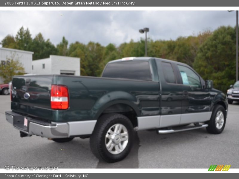Aspen Green Metallic / Medium Flint Grey 2005 Ford F150 XLT SuperCab