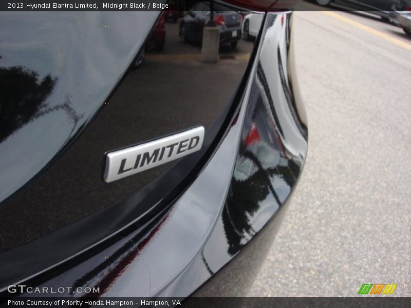 Midnight Black / Beige 2013 Hyundai Elantra Limited