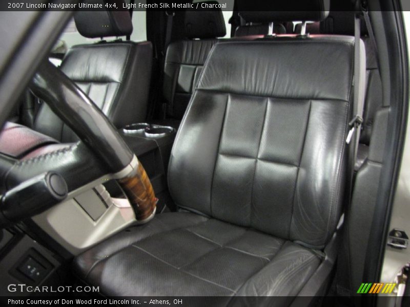 Light French Silk Metallic / Charcoal 2007 Lincoln Navigator Ultimate 4x4