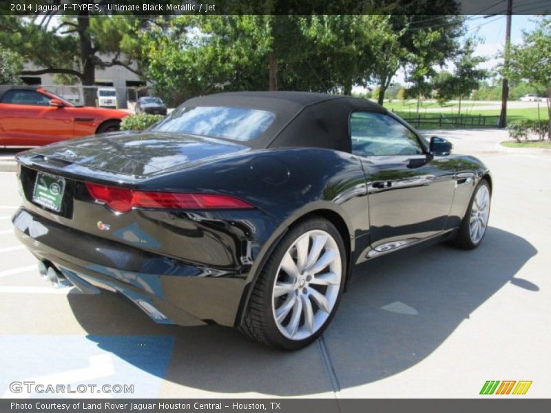 Ultimate Black Metallic / Jet 2014 Jaguar F-TYPE S