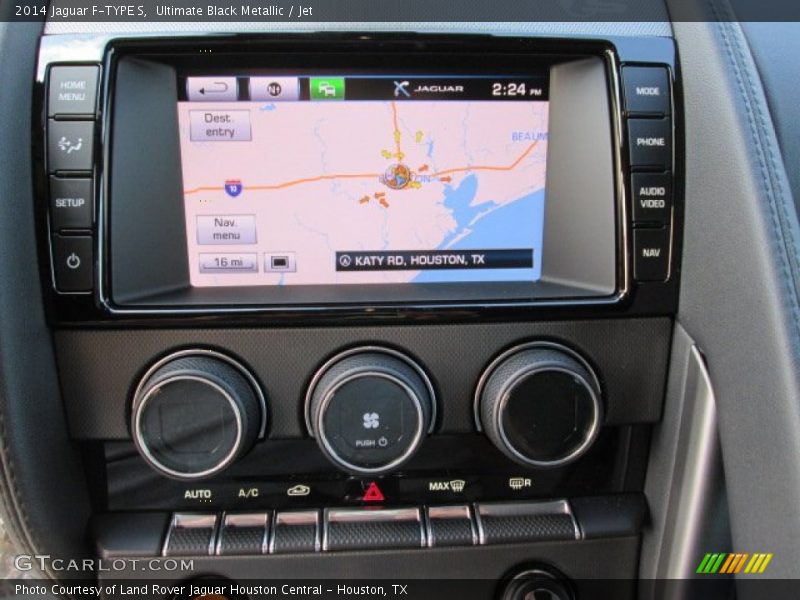 Navigation of 2014 F-TYPE S