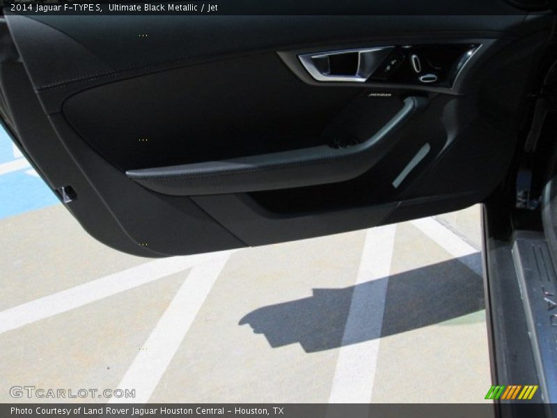Ultimate Black Metallic / Jet 2014 Jaguar F-TYPE S