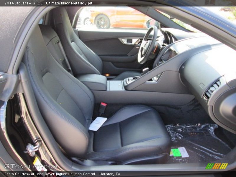 Front Seat of 2014 F-TYPE S
