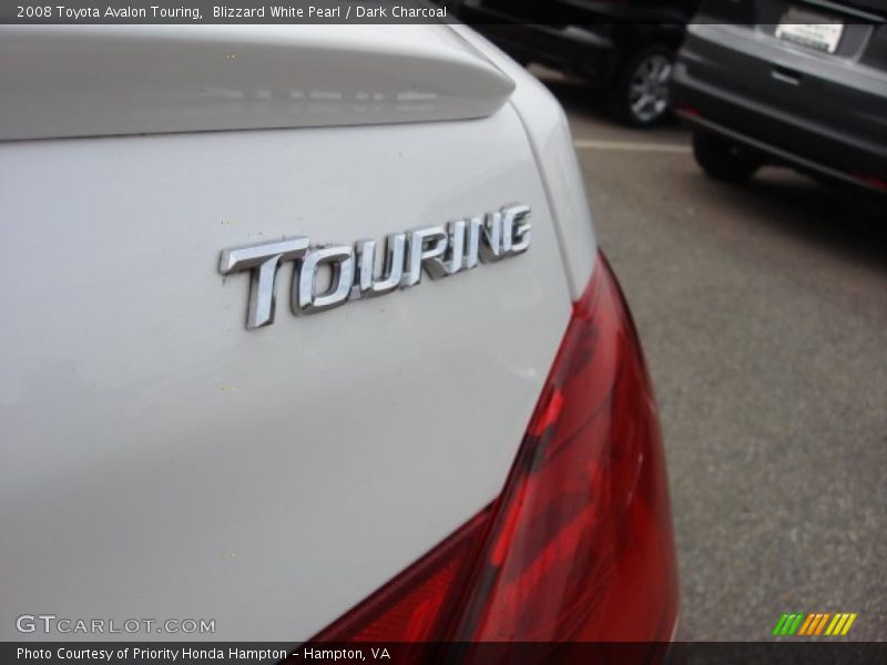 Blizzard White Pearl / Dark Charcoal 2008 Toyota Avalon Touring