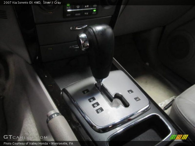 Silver / Gray 2007 Kia Sorento EX 4WD
