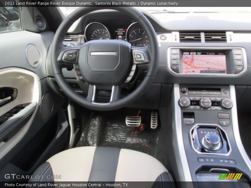 Santorini Black Metallic / Dynamic Lunar/Ivory 2013 Land Rover Range Rover Evoque Dynamic