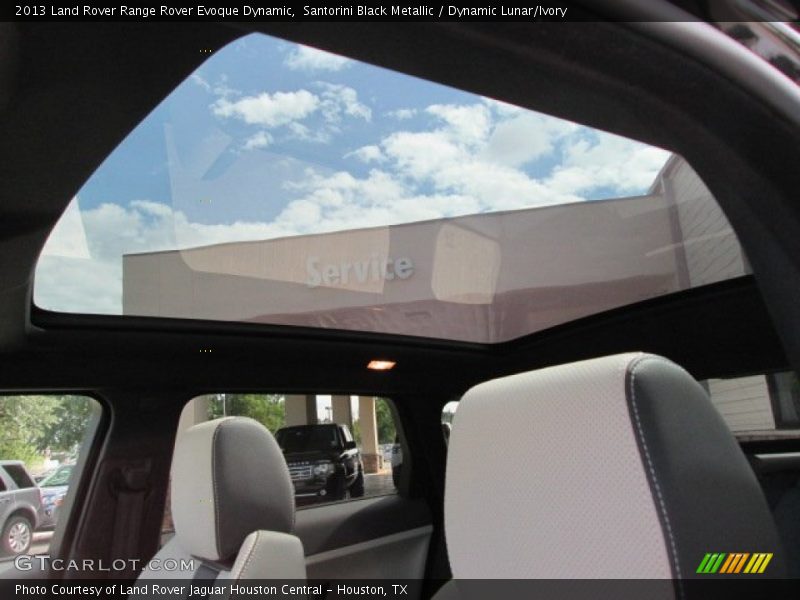 Santorini Black Metallic / Dynamic Lunar/Ivory 2013 Land Rover Range Rover Evoque Dynamic