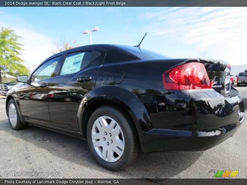Black Clear Coat / Black/Light Frost Beige 2014 Dodge Avenger SE