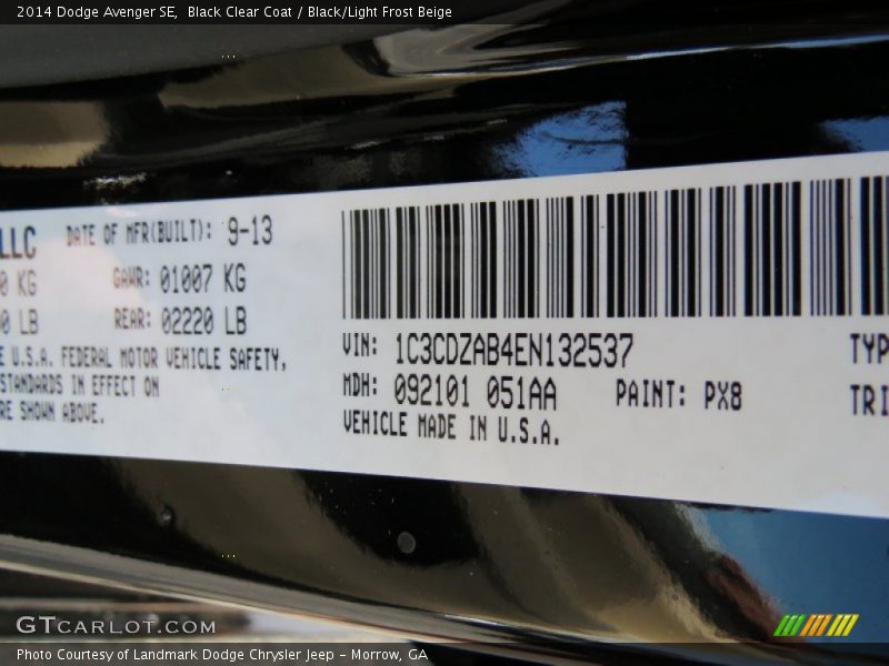 Black Clear Coat / Black/Light Frost Beige 2014 Dodge Avenger SE