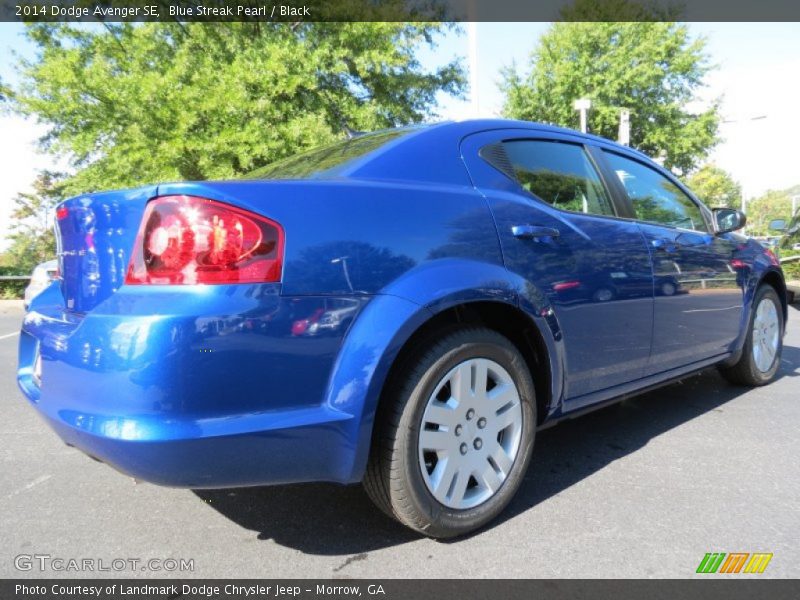 Blue Streak Pearl / Black 2014 Dodge Avenger SE