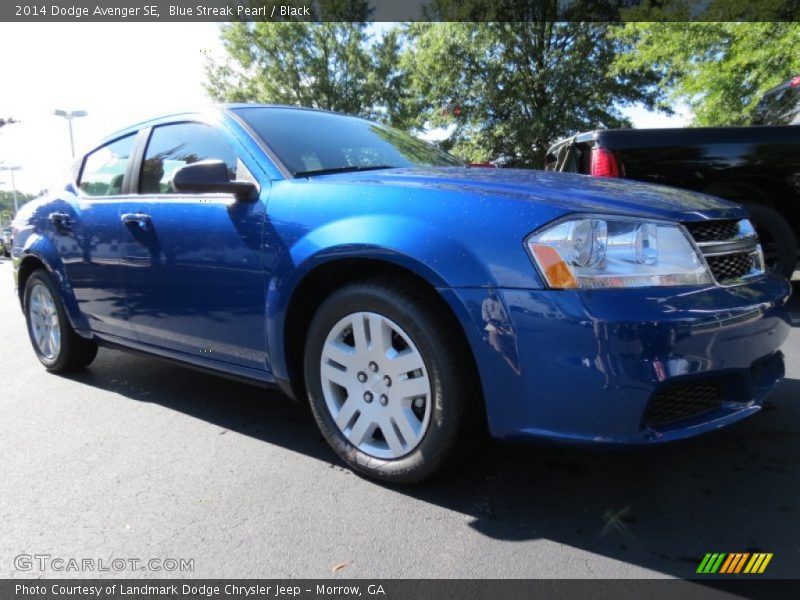 Blue Streak Pearl / Black 2014 Dodge Avenger SE