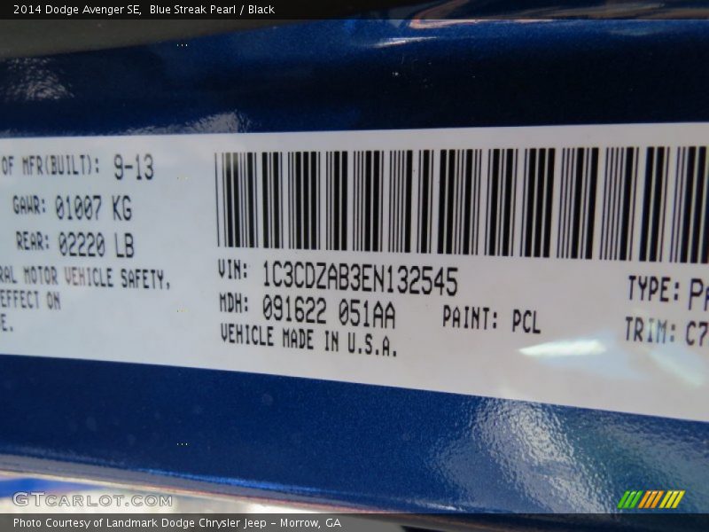 Blue Streak Pearl / Black 2014 Dodge Avenger SE