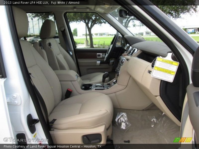 Front Seat of 2013 LR4 HSE LUX