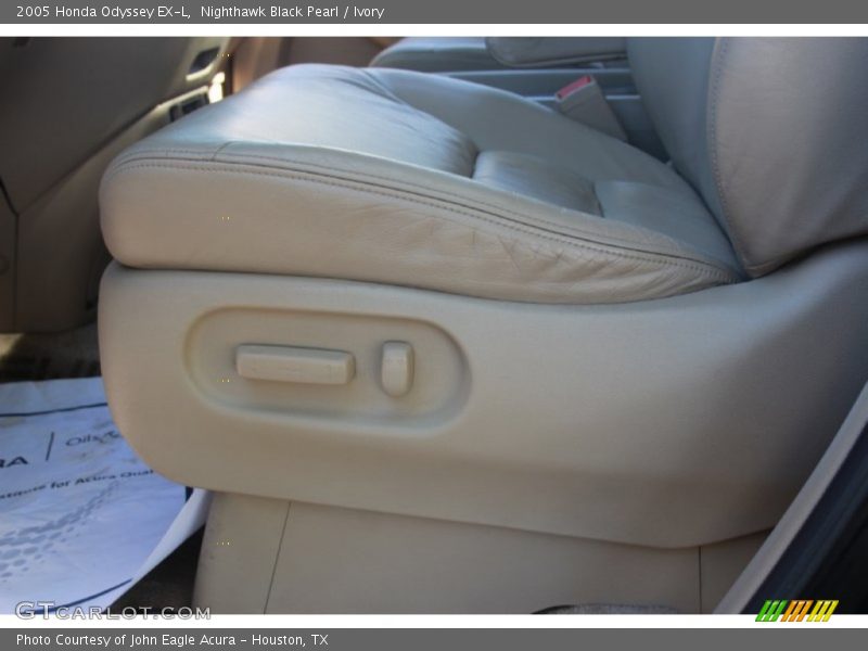 Nighthawk Black Pearl / Ivory 2005 Honda Odyssey EX-L