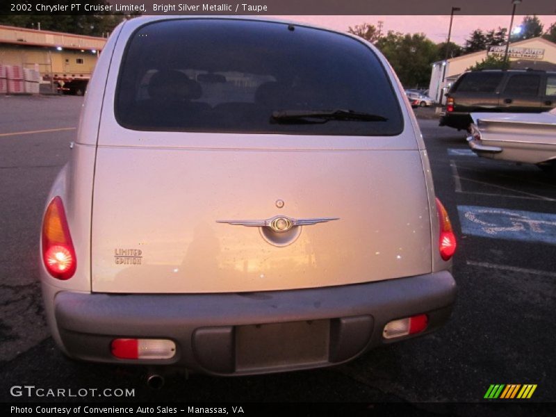 Bright Silver Metallic / Taupe 2002 Chrysler PT Cruiser Limited