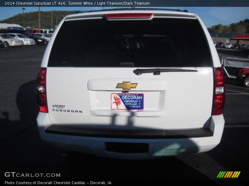 Summit White / Light Titanium/Dark Titanium 2014 Chevrolet Suburban LT 4x4