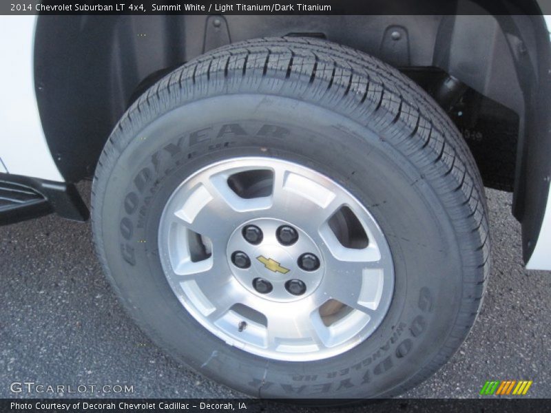 Summit White / Light Titanium/Dark Titanium 2014 Chevrolet Suburban LT 4x4