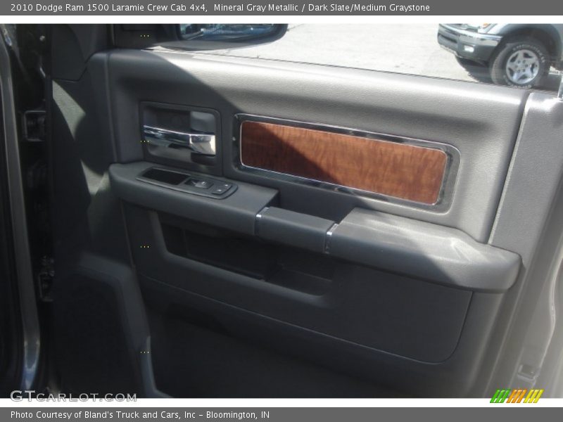 Mineral Gray Metallic / Dark Slate/Medium Graystone 2010 Dodge Ram 1500 Laramie Crew Cab 4x4