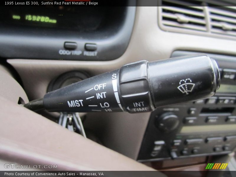 Sunfire Red Pearl Metallic / Beige 1995 Lexus ES 300