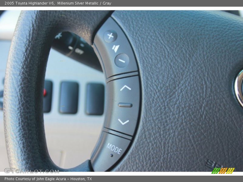 Millenium Silver Metallic / Gray 2005 Toyota Highlander V6
