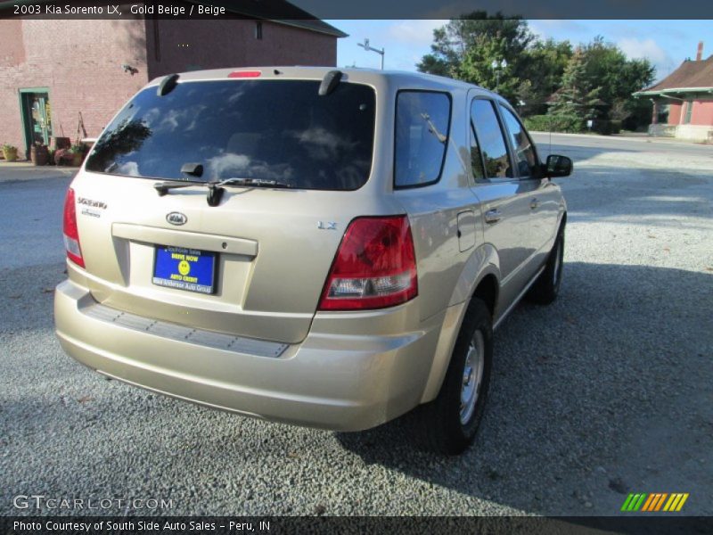Gold Beige / Beige 2003 Kia Sorento LX