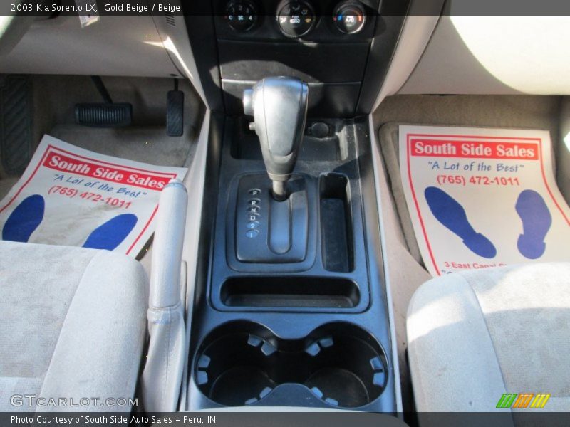 Gold Beige / Beige 2003 Kia Sorento LX
