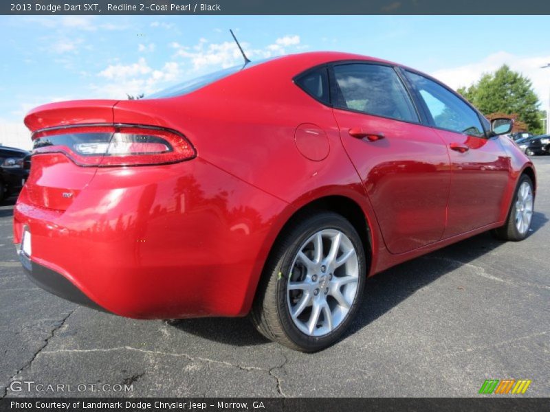  2013 Dart SXT Redline 2-Coat Pearl