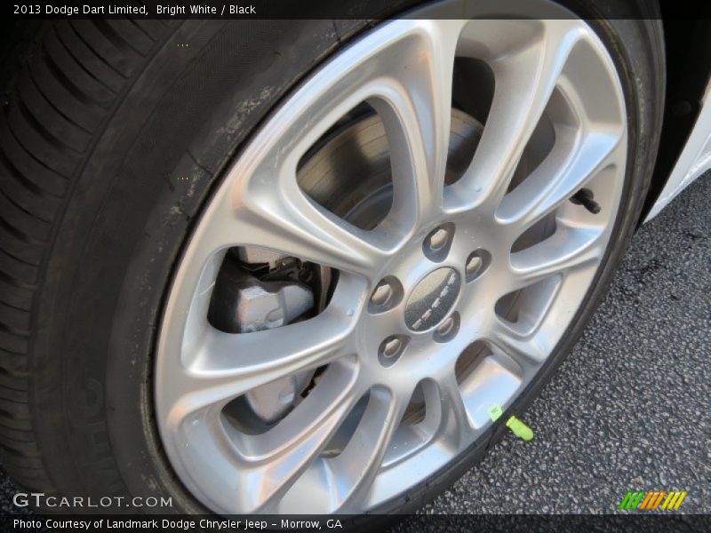 Bright White / Black 2013 Dodge Dart Limited