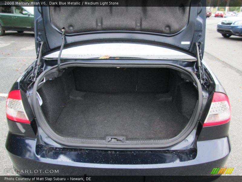  2008 Milan V6 Trunk