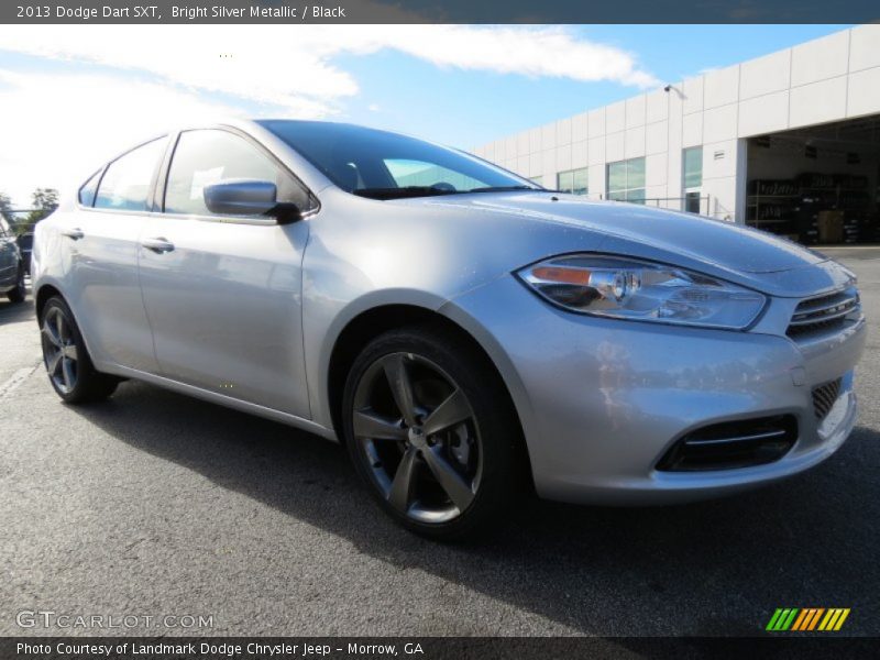 Front 3/4 View of 2013 Dart SXT