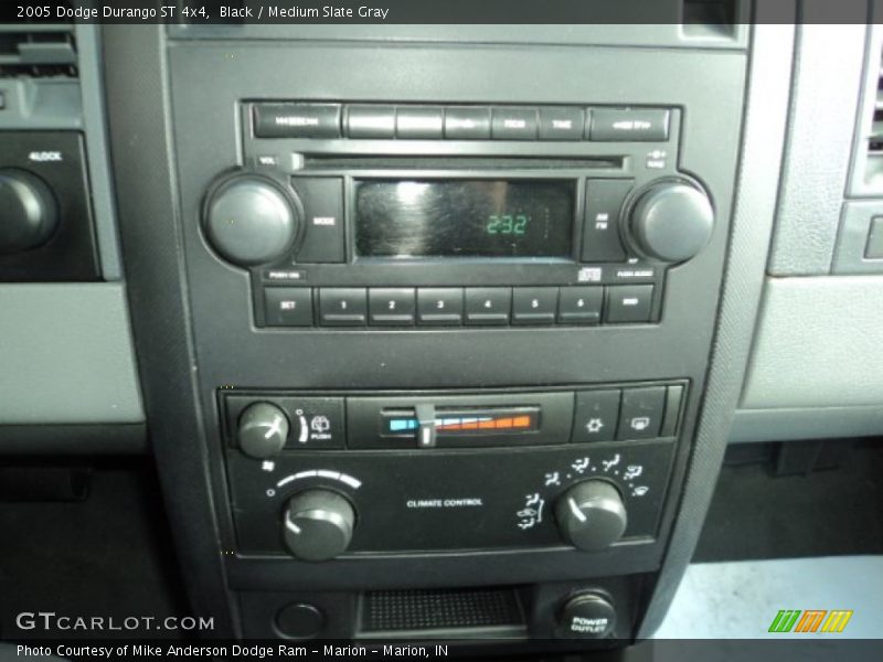 Black / Medium Slate Gray 2005 Dodge Durango ST 4x4