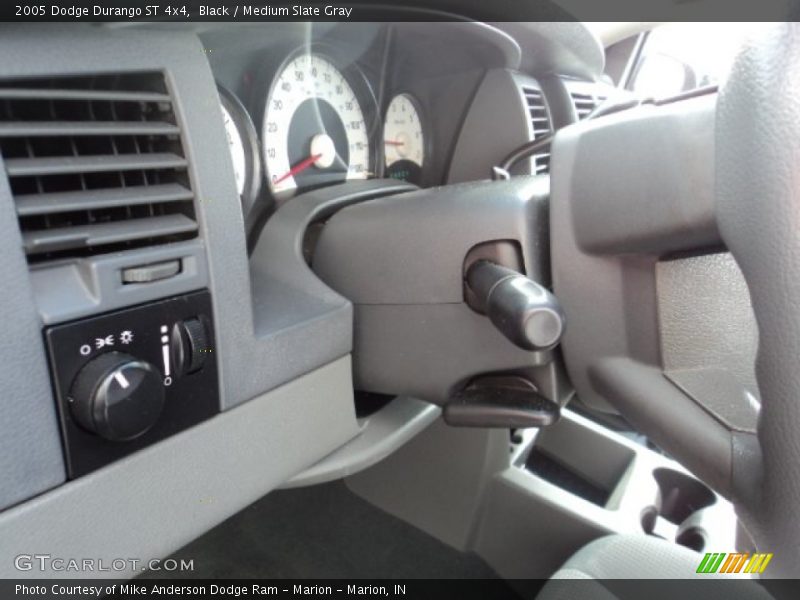 Black / Medium Slate Gray 2005 Dodge Durango ST 4x4
