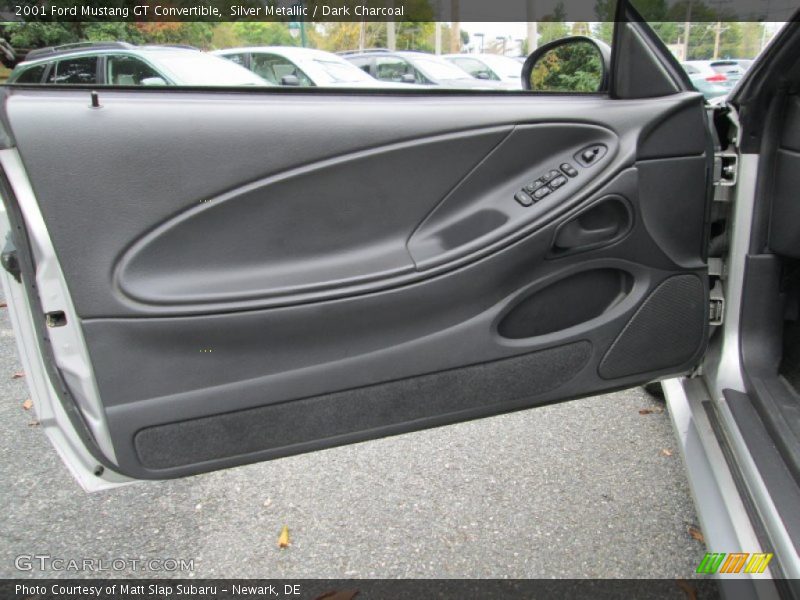 Silver Metallic / Dark Charcoal 2001 Ford Mustang GT Convertible