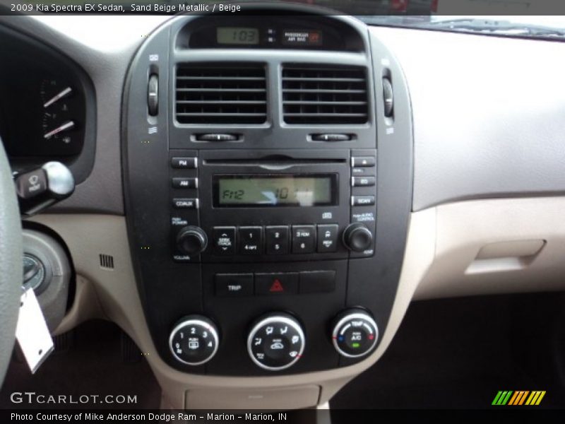 Sand Beige Metallic / Beige 2009 Kia Spectra EX Sedan
