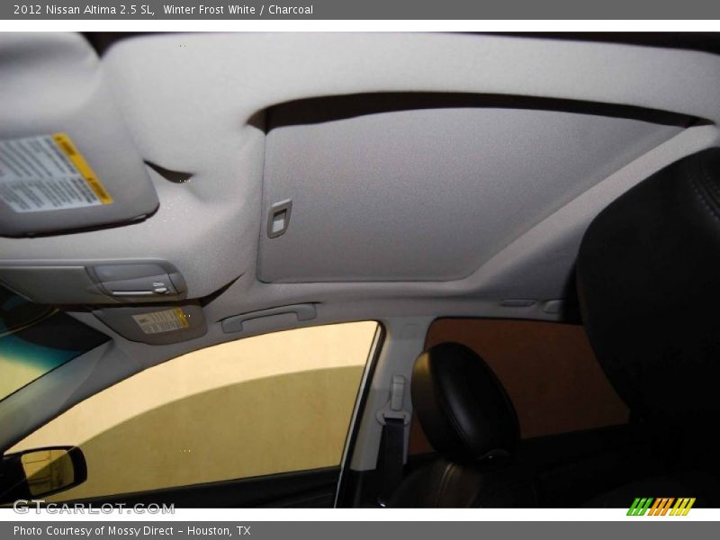 Winter Frost White / Charcoal 2012 Nissan Altima 2.5 SL