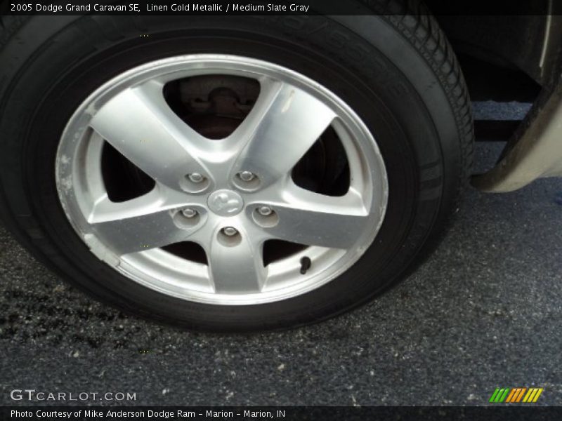 Linen Gold Metallic / Medium Slate Gray 2005 Dodge Grand Caravan SE