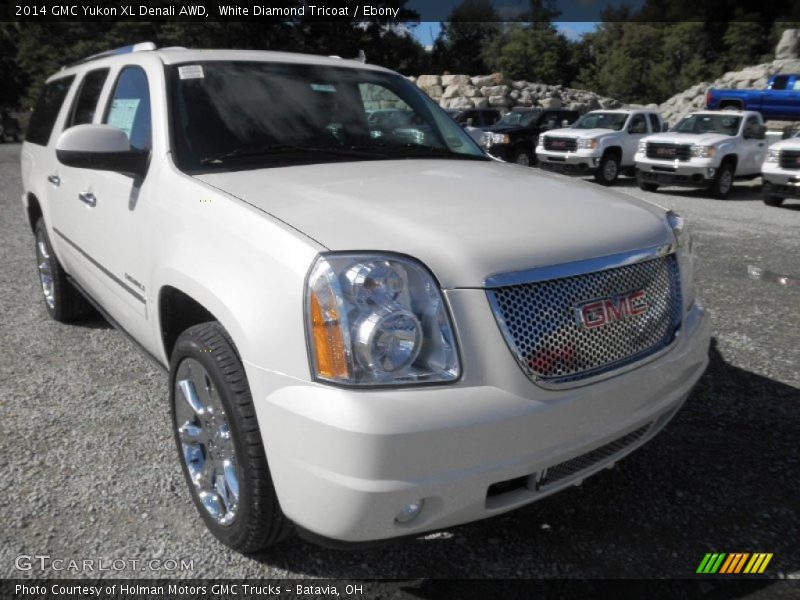 White Diamond Tricoat / Ebony 2014 GMC Yukon XL Denali AWD