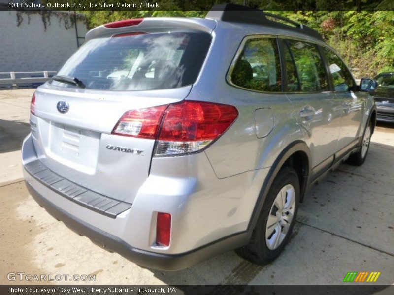 Ice Silver Metallic / Black 2013 Subaru Outback 2.5i