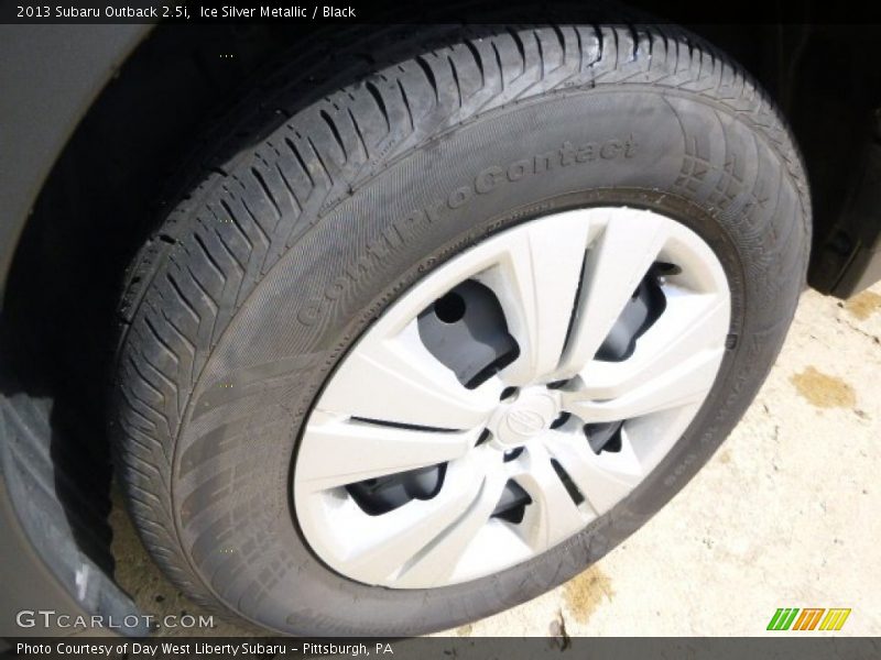 Ice Silver Metallic / Black 2013 Subaru Outback 2.5i