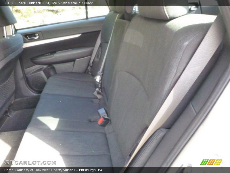 Ice Silver Metallic / Black 2013 Subaru Outback 2.5i