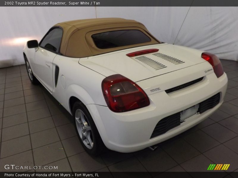 Super White / Tan 2002 Toyota MR2 Spyder Roadster