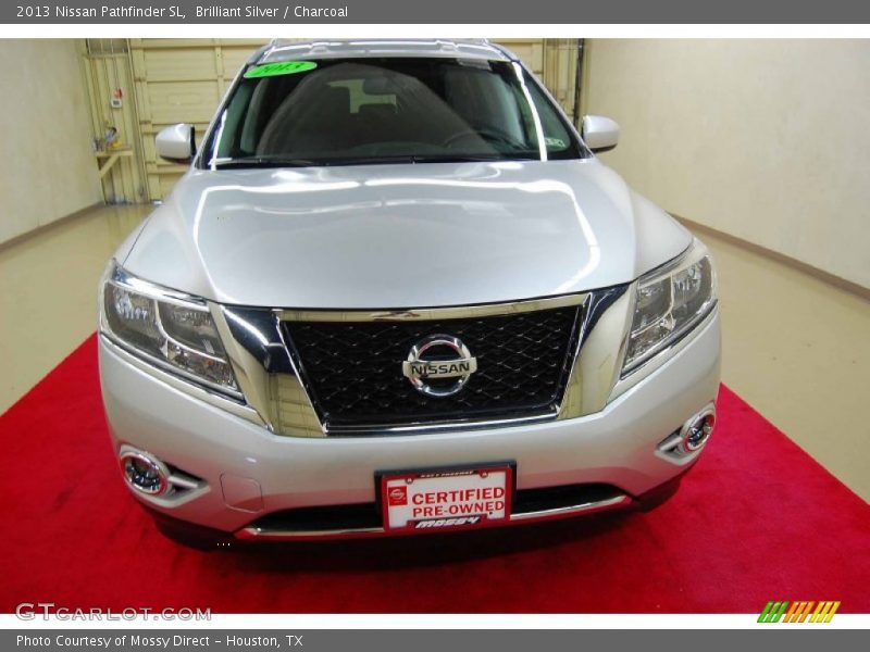 Brilliant Silver / Charcoal 2013 Nissan Pathfinder SL