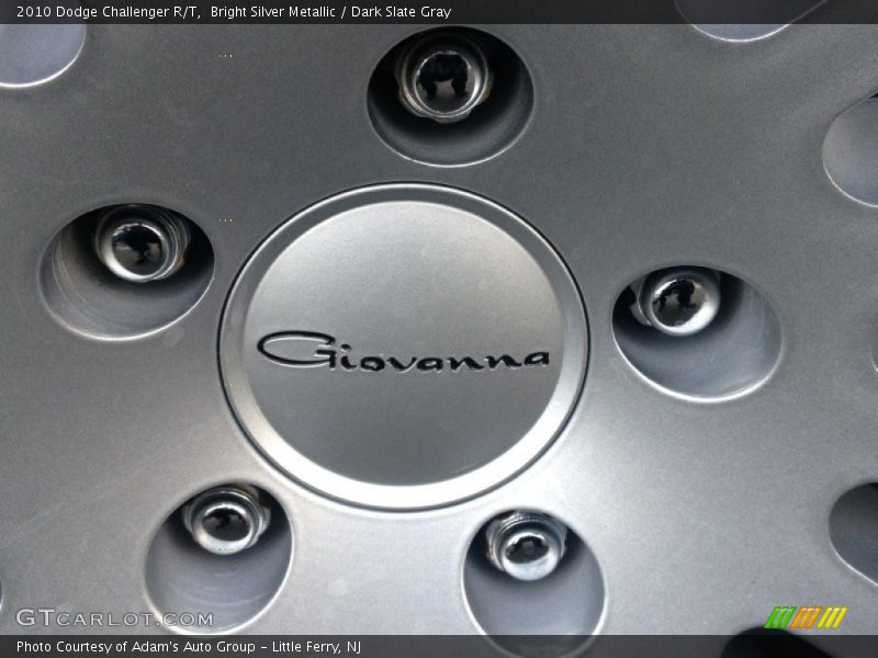 Custom Wheels of 2010 Challenger R/T