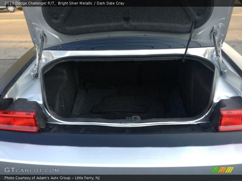 Bright Silver Metallic / Dark Slate Gray 2010 Dodge Challenger R/T