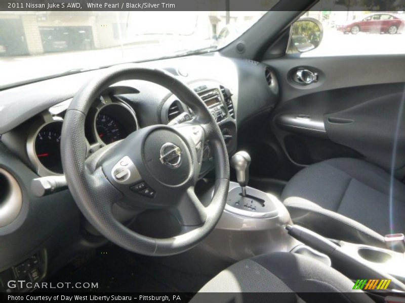 White Pearl / Black/Silver Trim 2011 Nissan Juke S AWD